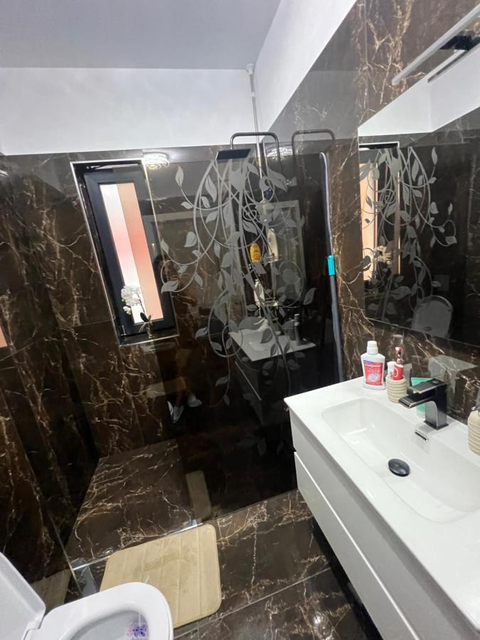 Residence Future Delux IV Giroc Εξωτερικό φωτογραφία