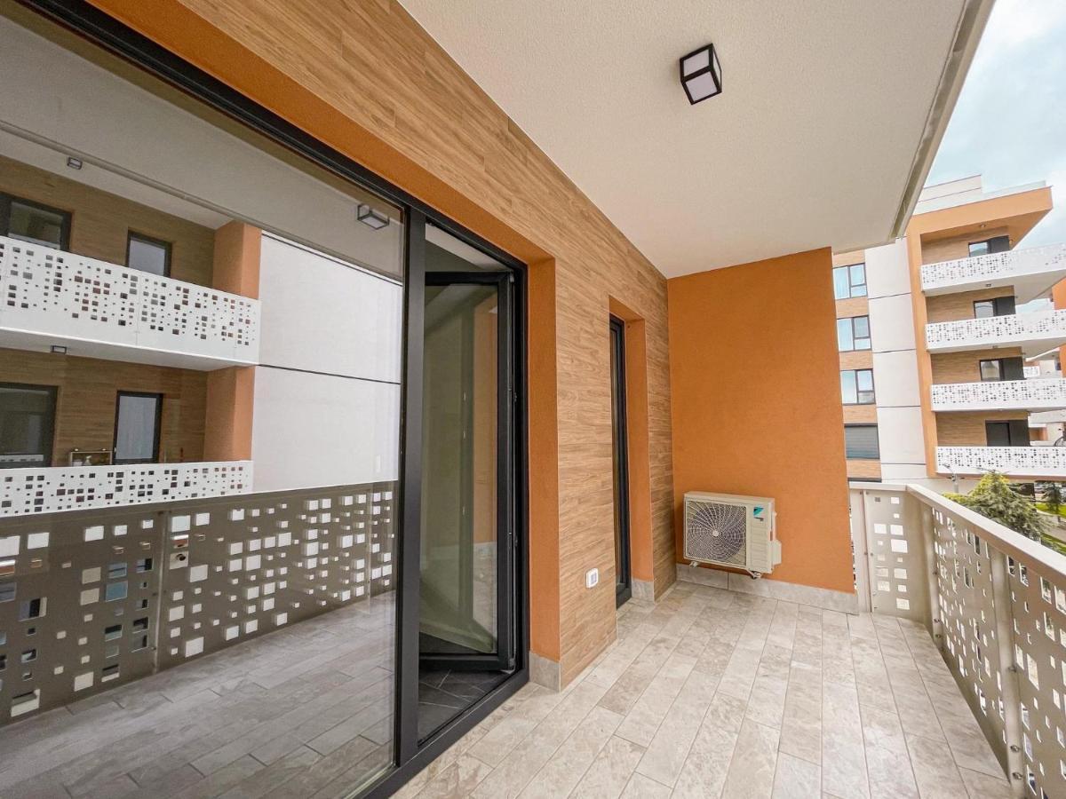 Residence Future Delux IV Giroc Εξωτερικό φωτογραφία